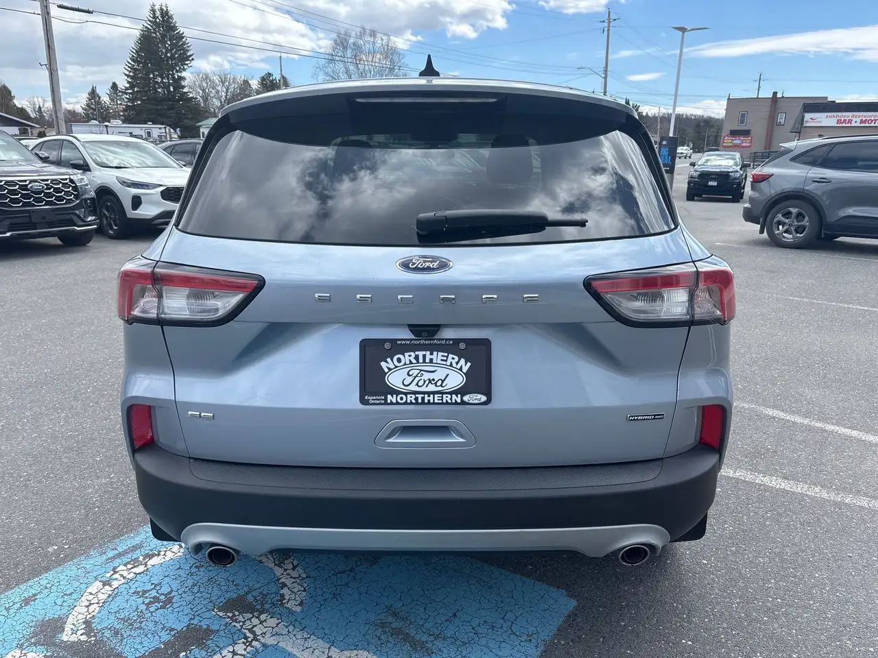 Ford Escape снимка Ford Escape