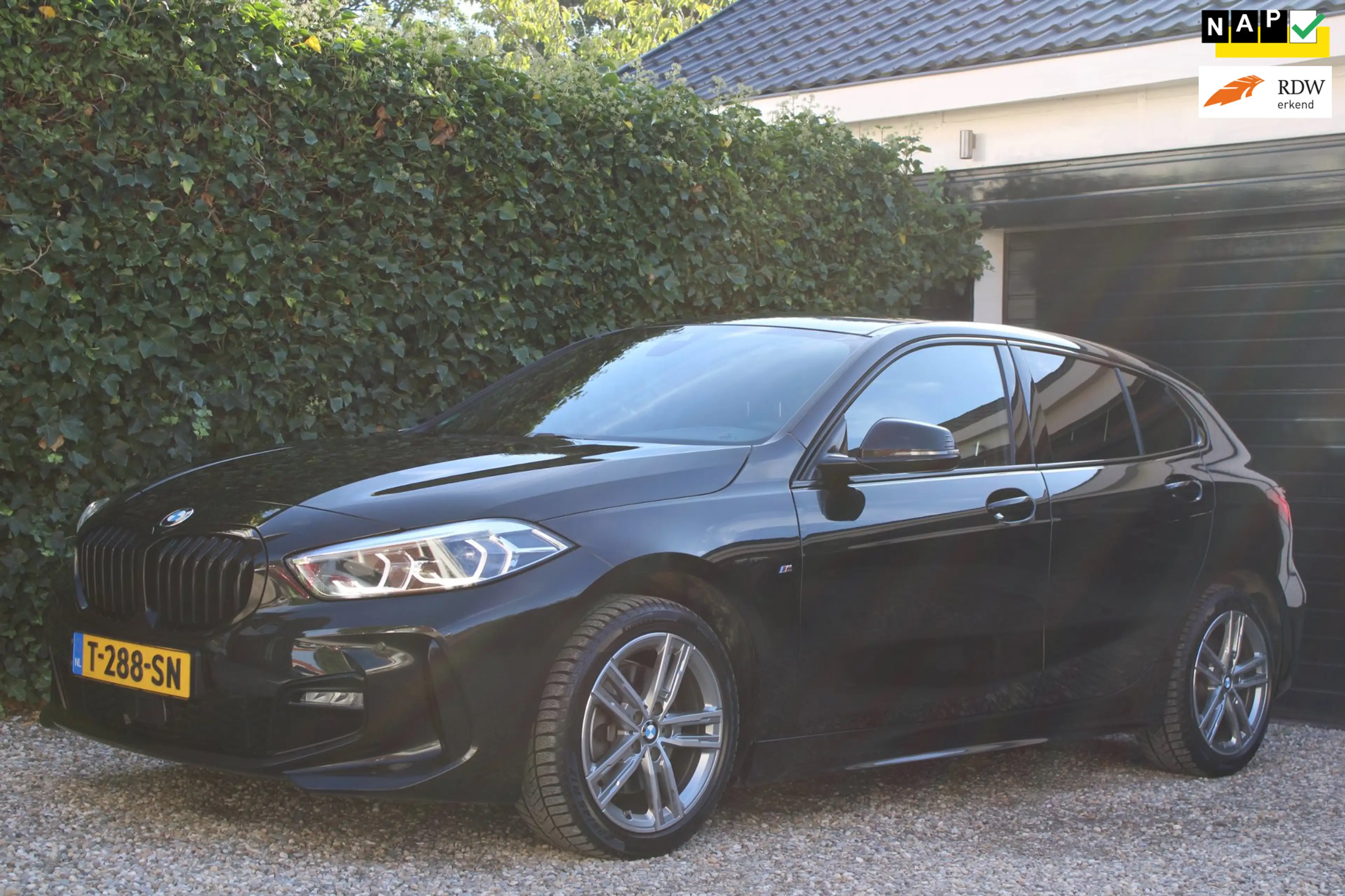 BMW 118 1-serie 118i | M- pakket | Digitaal dashboard | BT