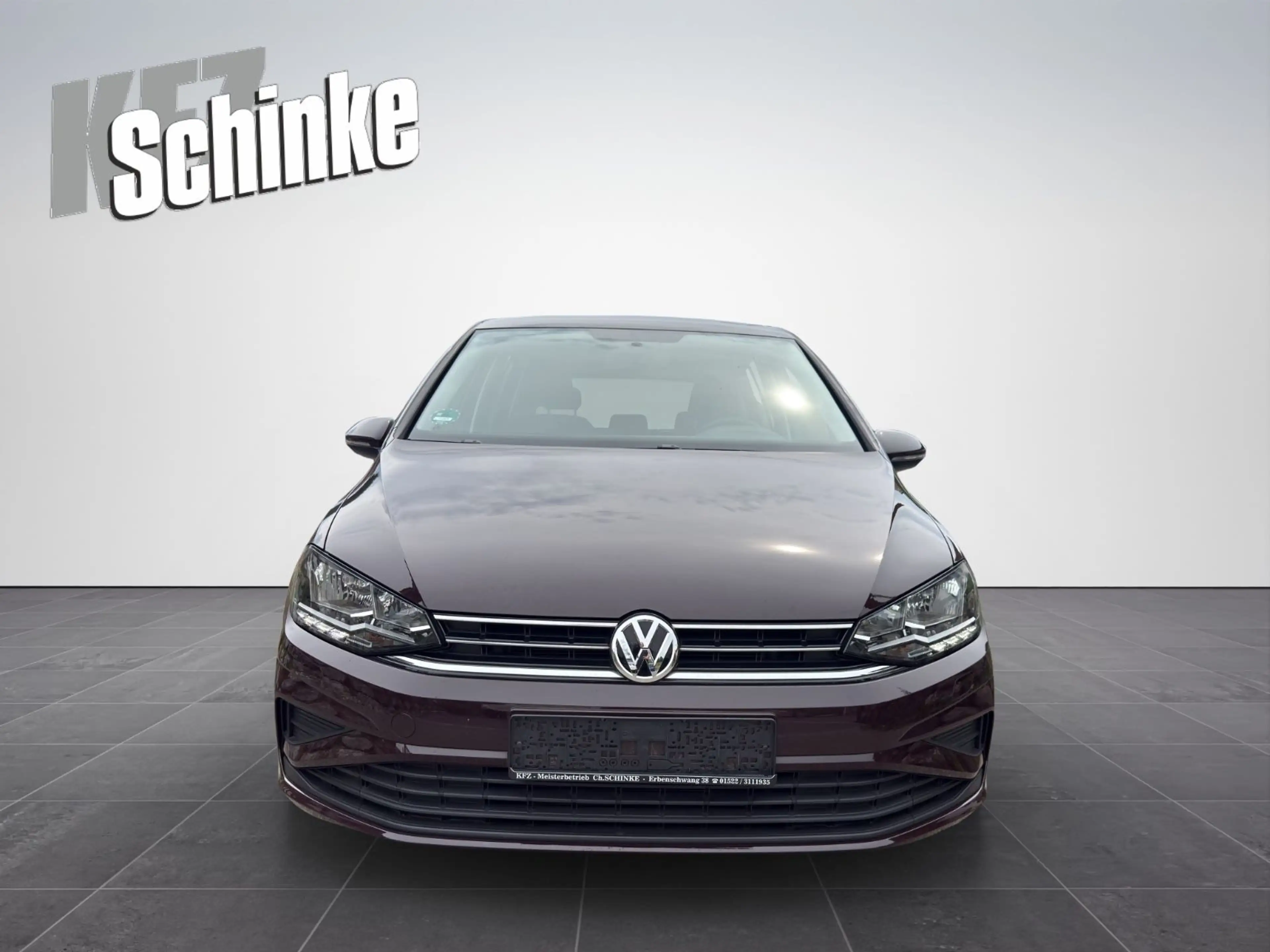 Volkswagen Golf Sportsvan — photo 2