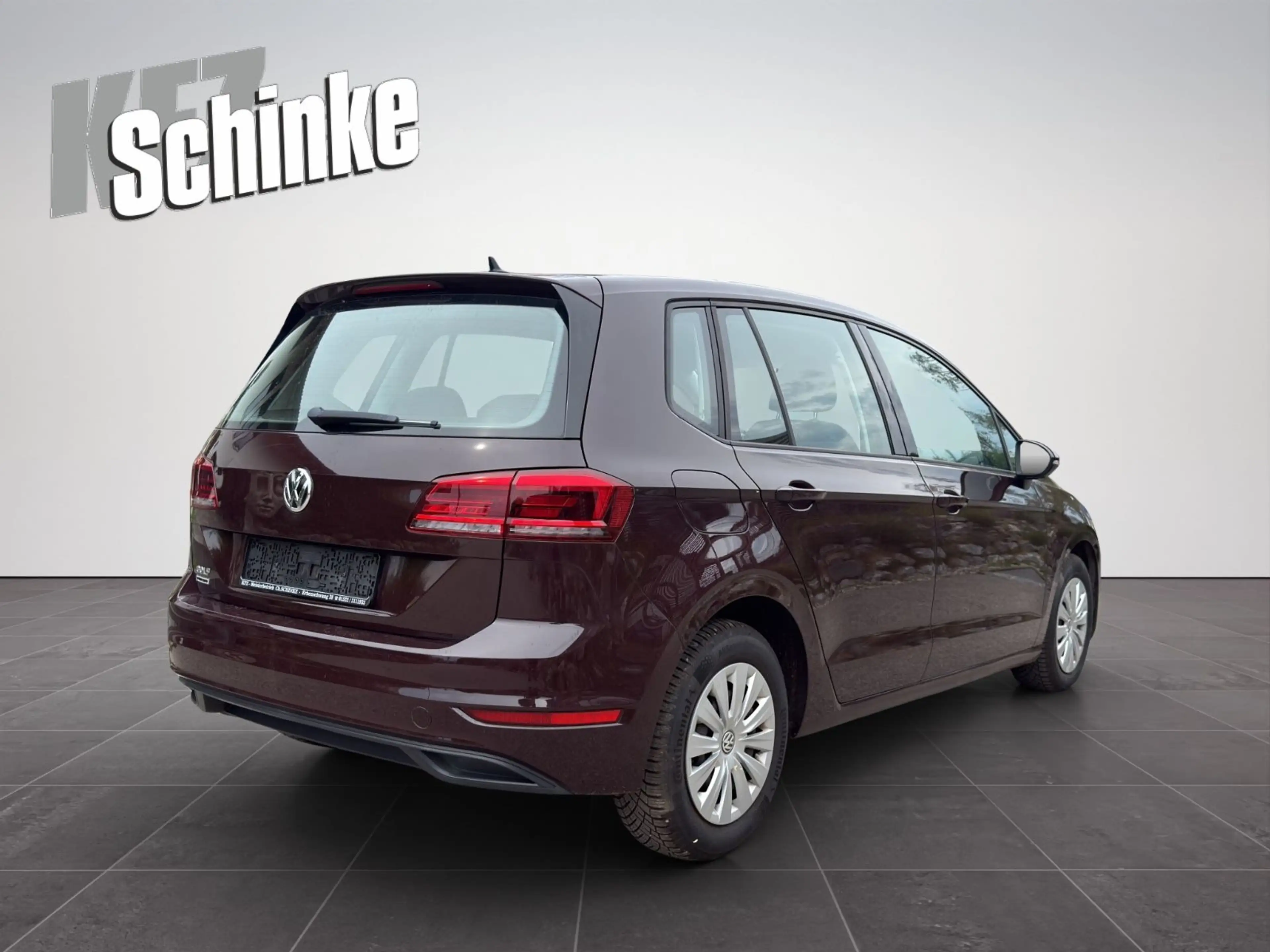 Volkswagen Golf Sportsvan — photo 4