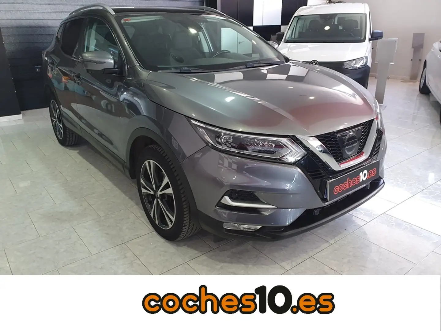 Nissan Qashqai 1.2 DIG-T N-Connecta 4x2 Gris - 1