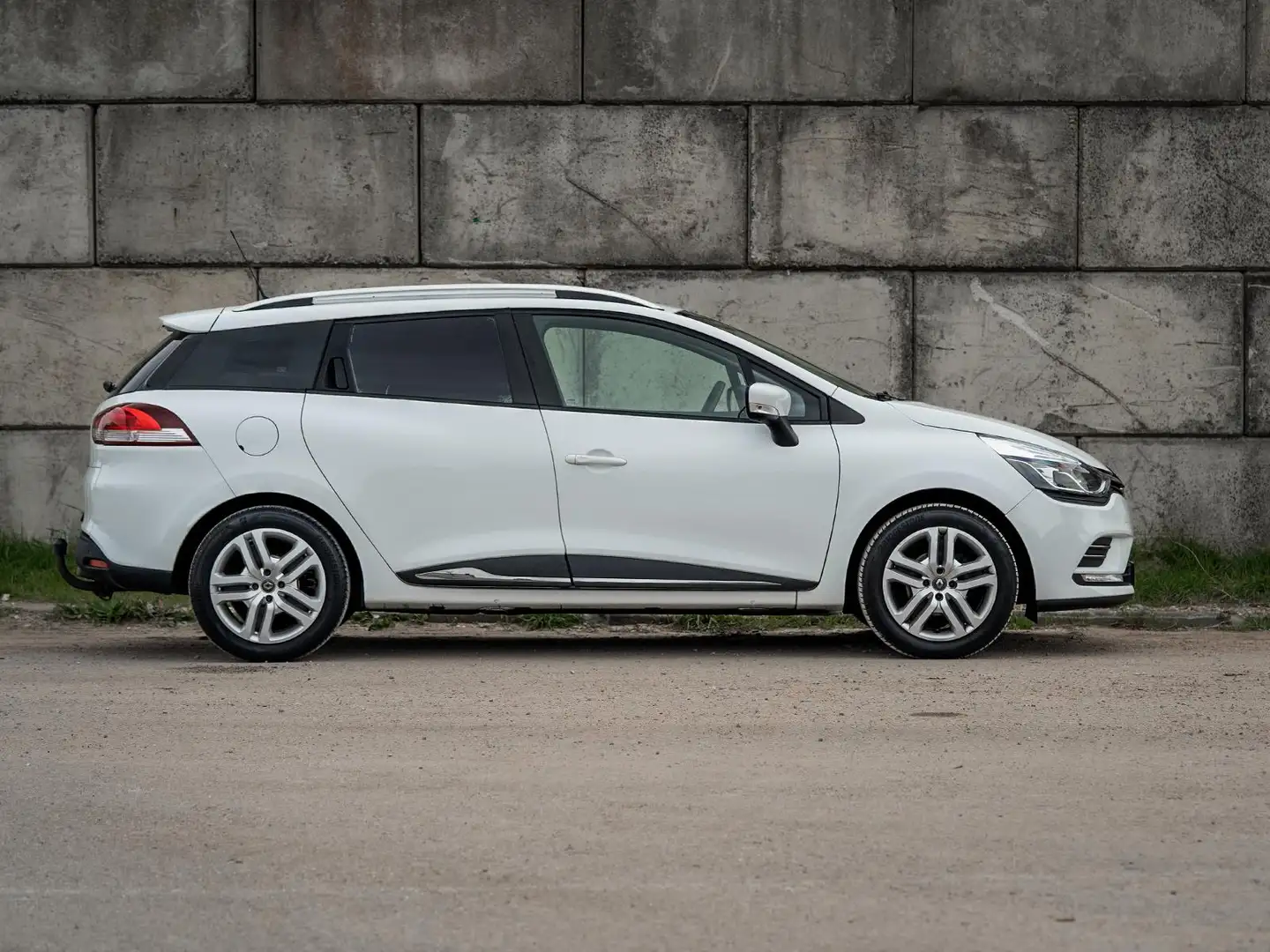 Renault Clio Estate 0.9 TCe Zen | 2020 | CarPlay | Navi | Cruis Wit - 2