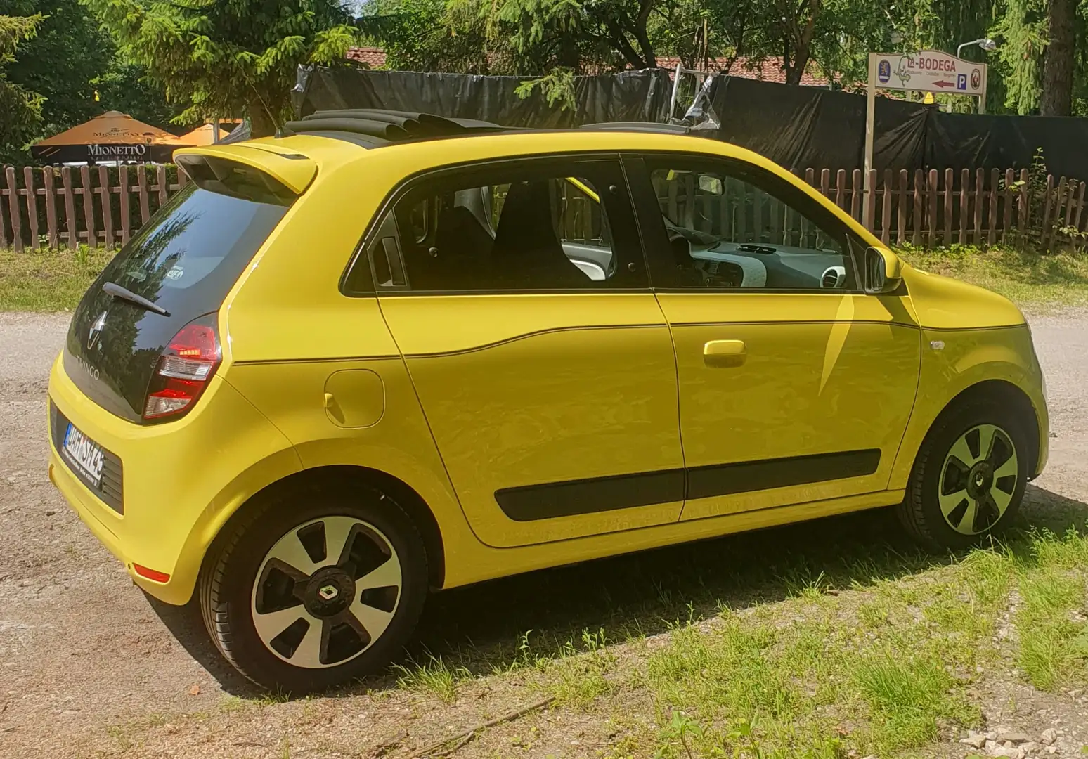 Renault Twingo Twingo ENERGY TCe 90 Liberty Gelb - 2