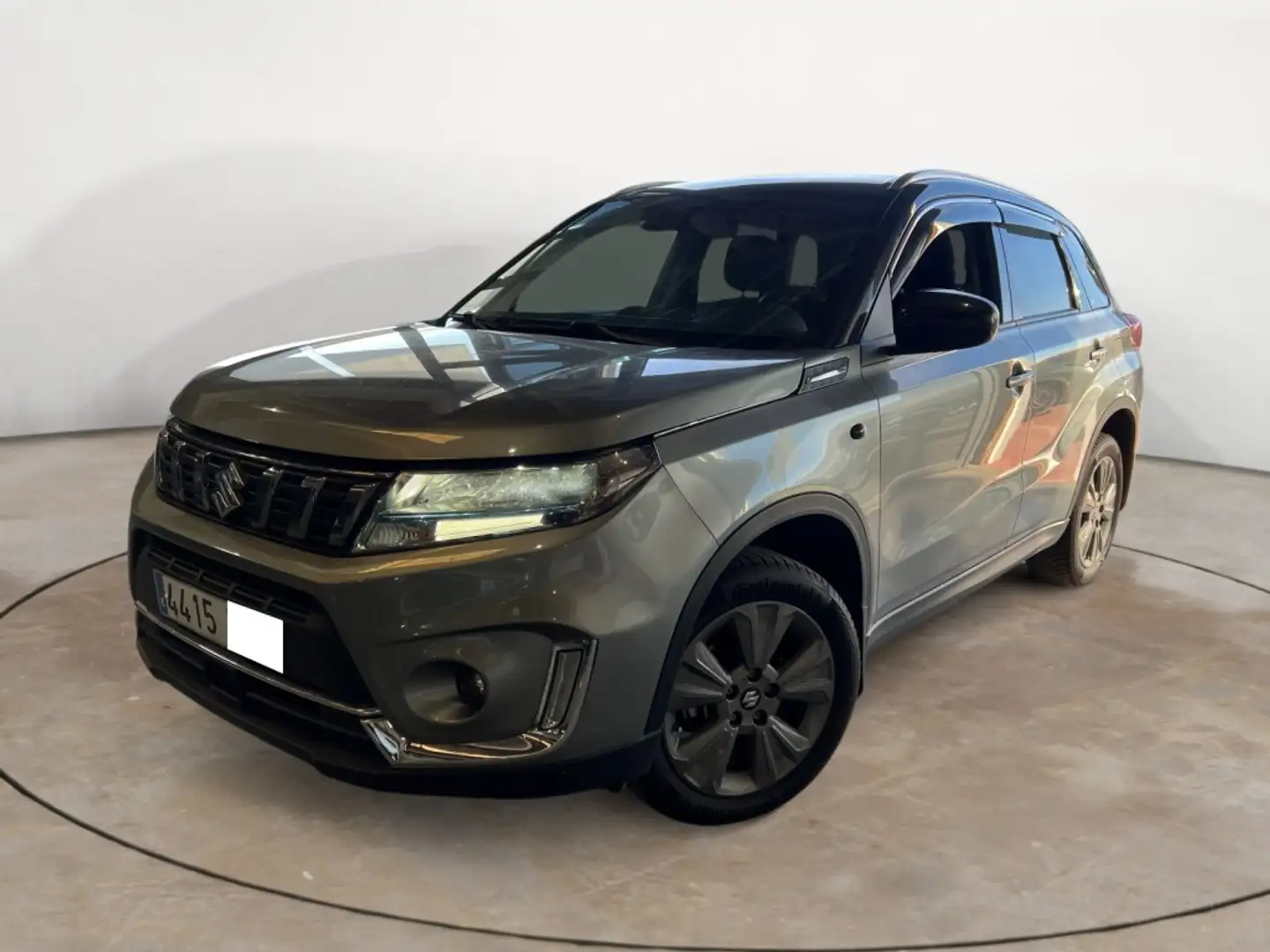 Suzuki Vitara 1.4T GLE Mild Hybrid Grau - 1