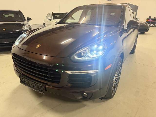 Porsche Cayenne Leder Rückfahrkamera Bose Luftfederung