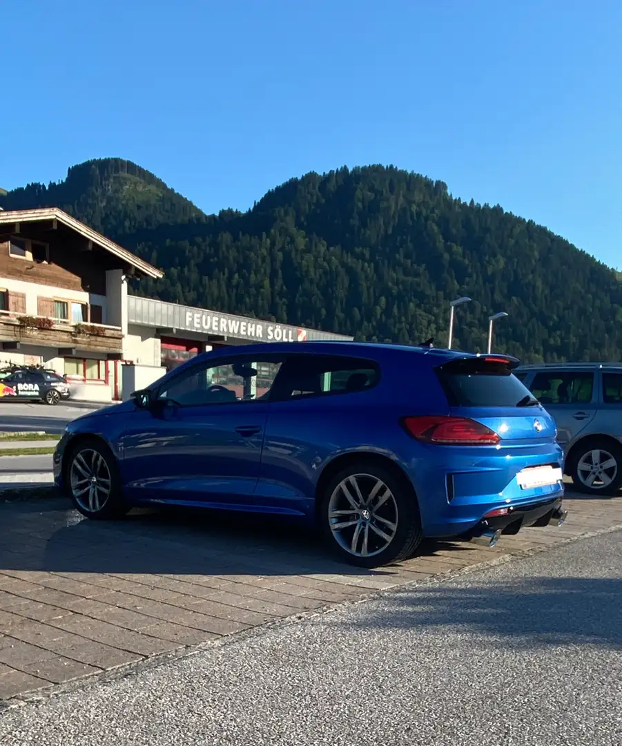 Volkswagen Scirocco 2,0 TSI Sport BMT DSG Blau - 2