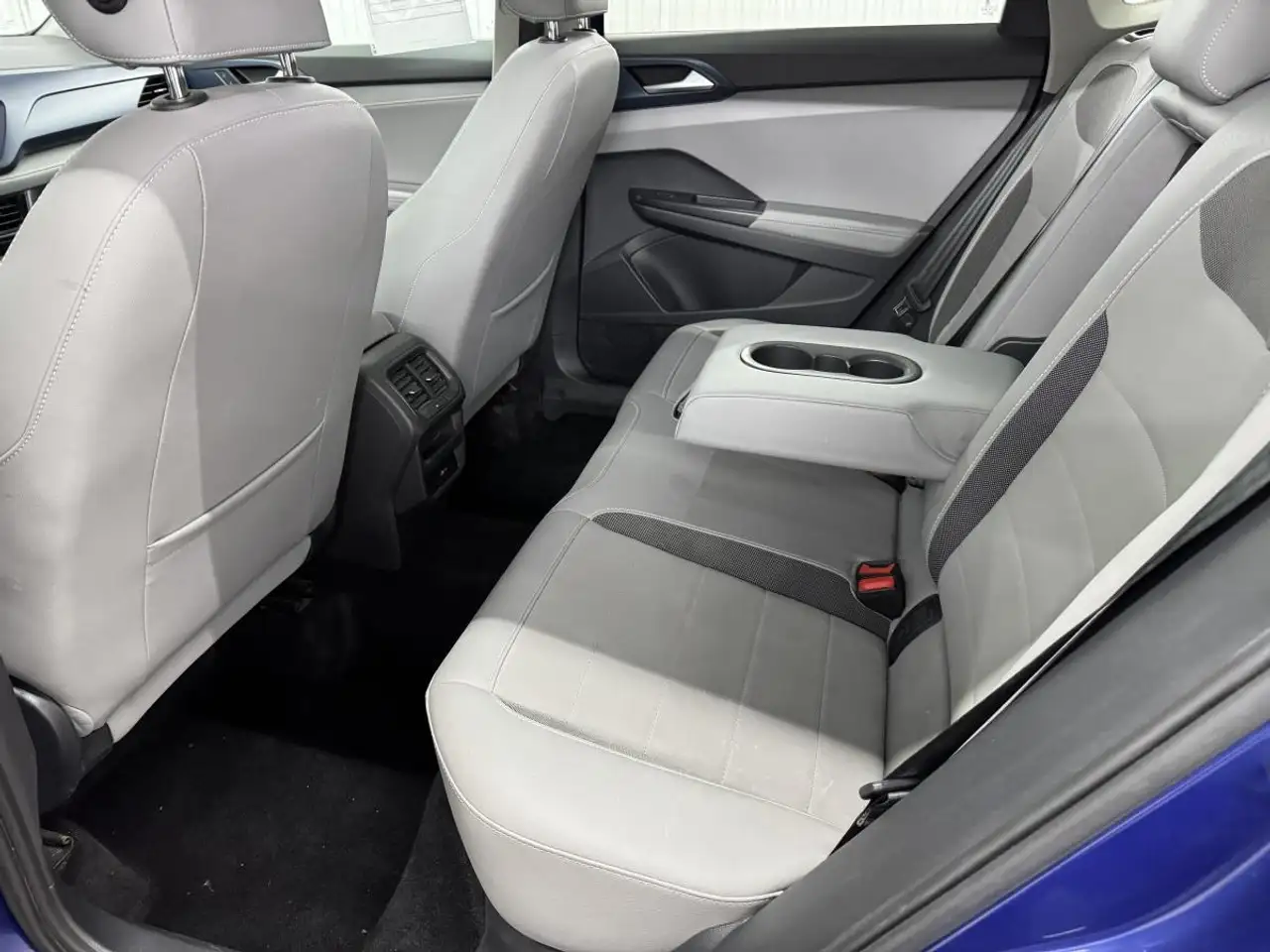 Volkswagen Taos снимка Volkswagen Taos
