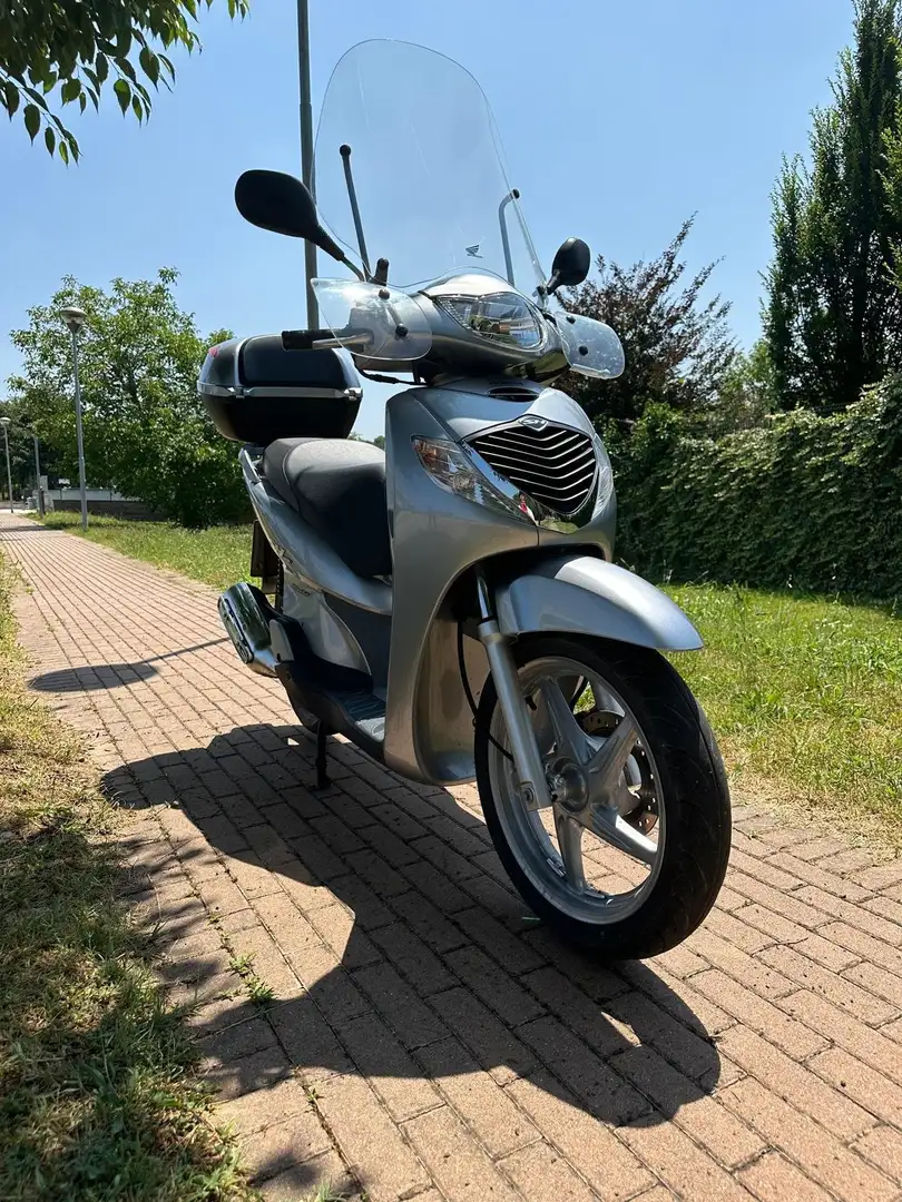 Honda SH 125i Grijs - 2