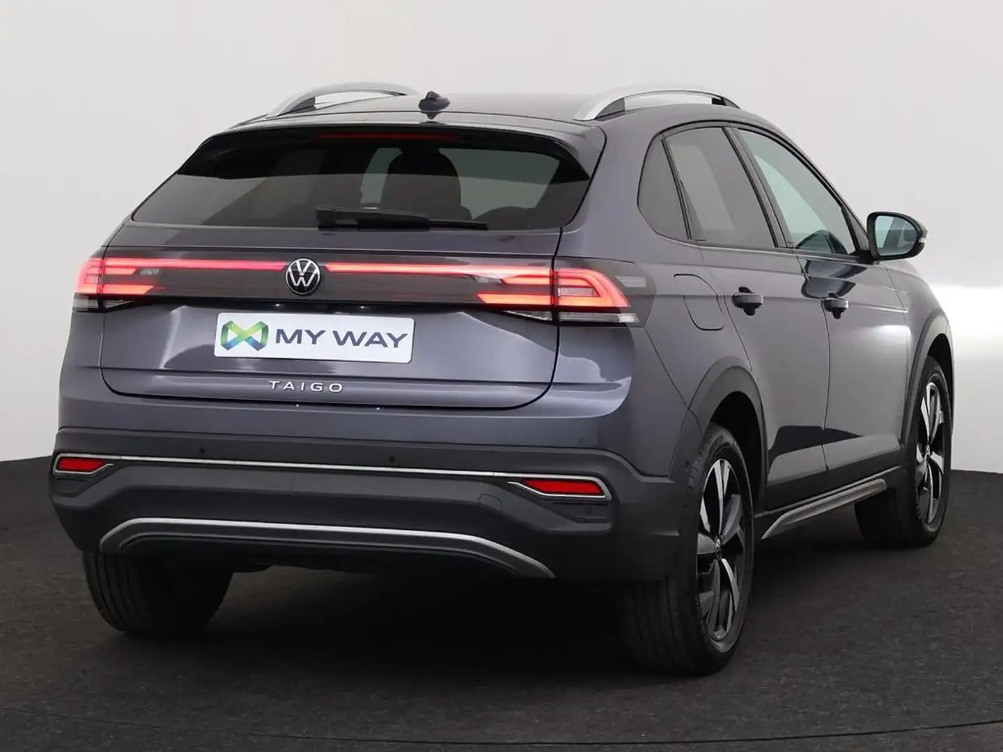 Volkswagen Taigo STYLE 1.0 TSI 110 PK DSG-7 / ACC / Camera / Apple Carplay Grijs - 2