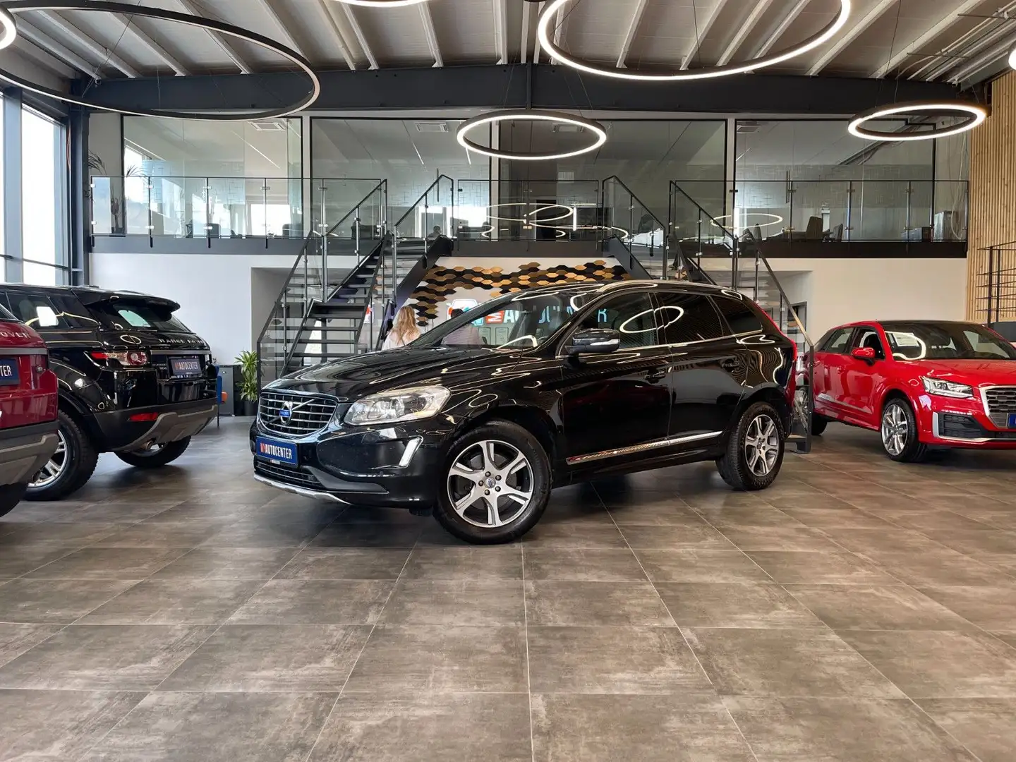 Volvo XC60 Summum AWD *VOLLLEDER*NAVI*BI-XENON*PDC* Negro - 1