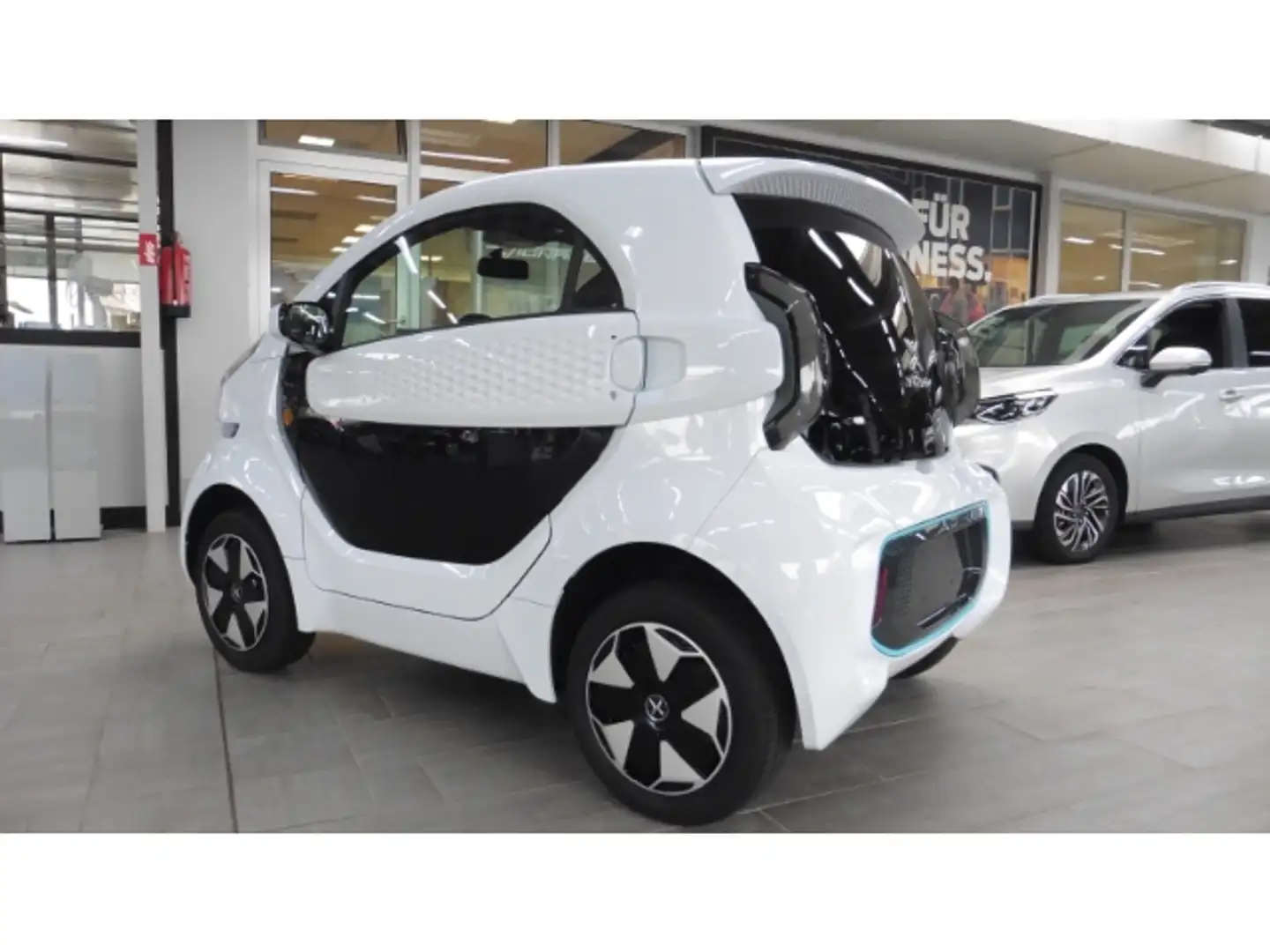 XEV Yoyo Automatik 100% elektrisch Apple CarPlay Weiß - 2
