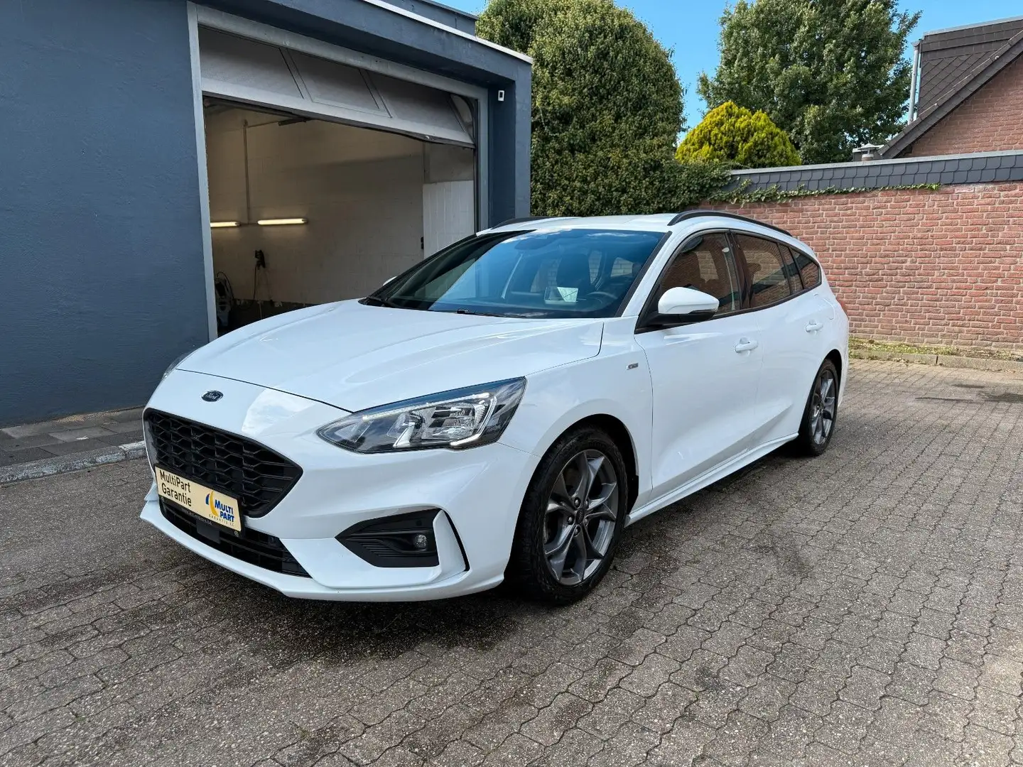 Ford Focus Turnier 1,5 TDCI ST-Line HUD LED Kamera Blanc - 1
