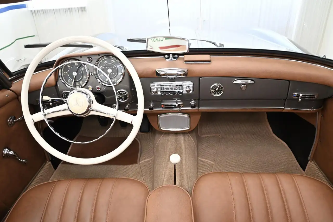 Mercedes-Benz 190 SL Cabrio *Servolenkung + Kofferset*, foto 7
