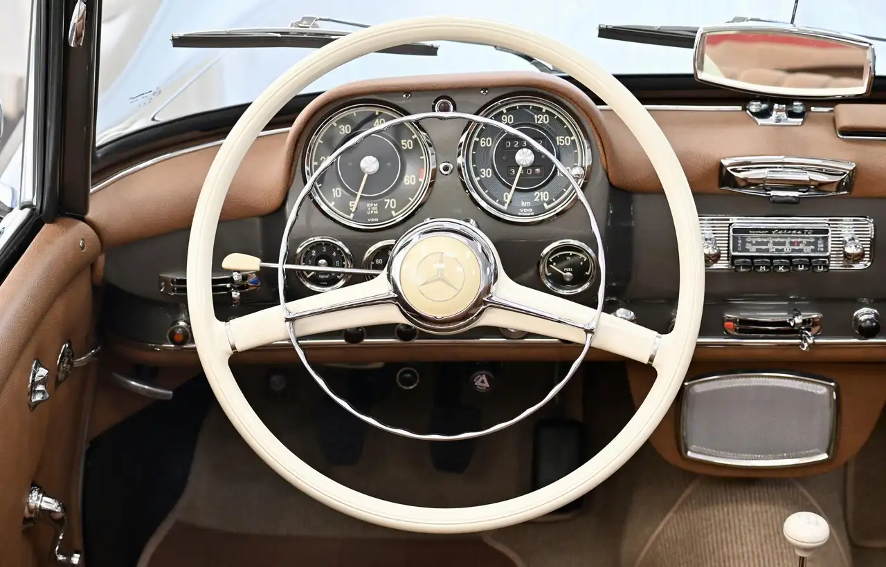 Mercedes-Benz 190 SL Cabrio *Servolenkung + Kofferset*, foto 12