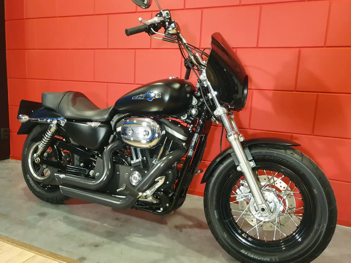 Harley-Davidson XL 1200 CUSTOM LIMITED EDITION Negru - 2