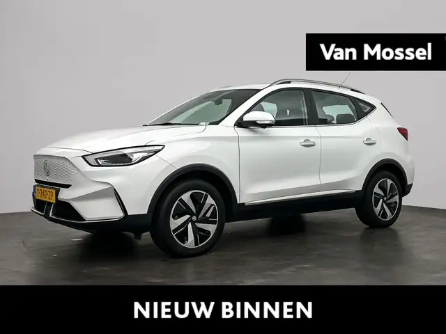 MG ZS EV Standard Range Luxury 50 kWh | Pano Schuifdak |