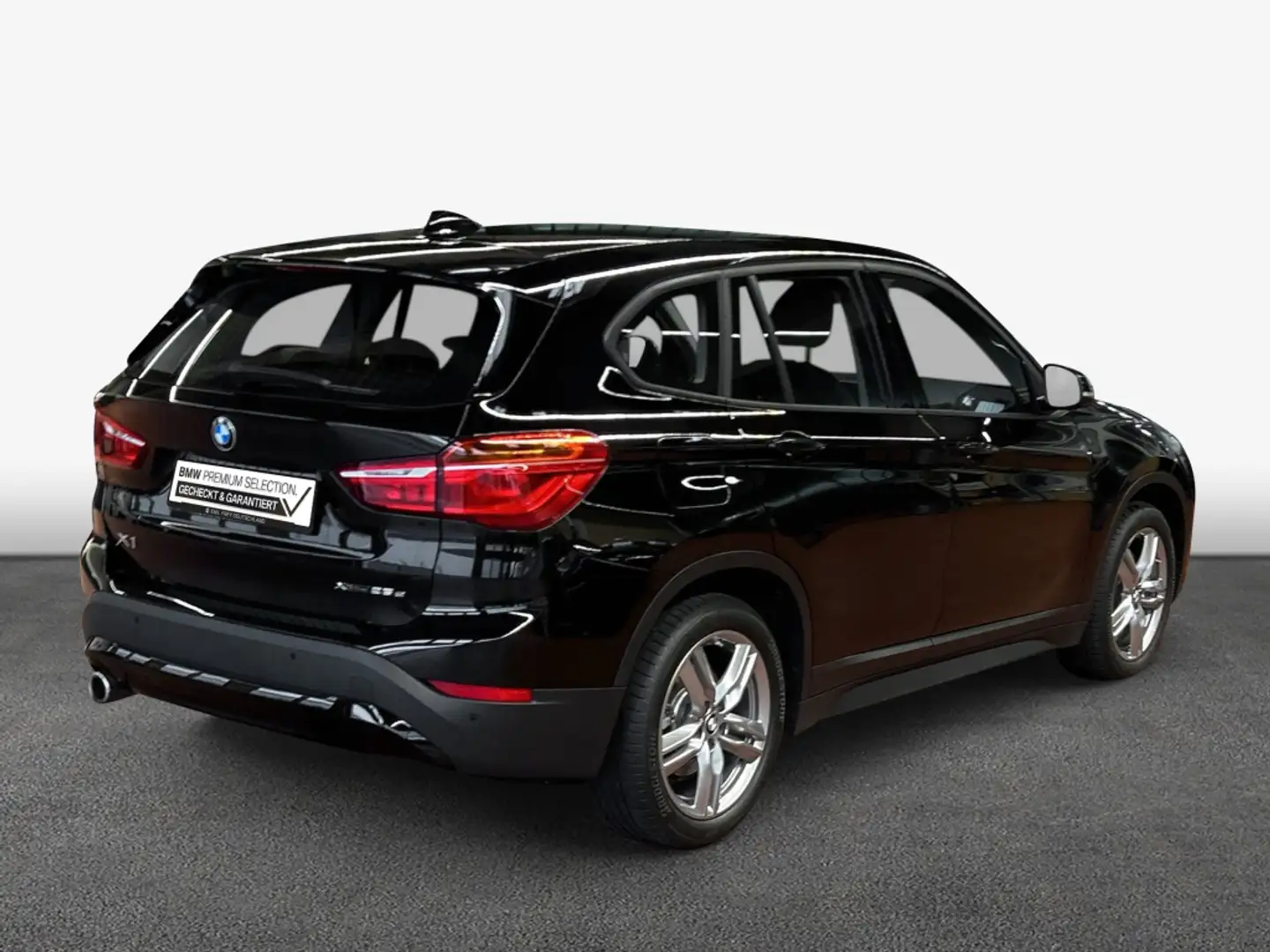 BMW X1 xDrive25e Advantage *SHZ* Schwarz - 2