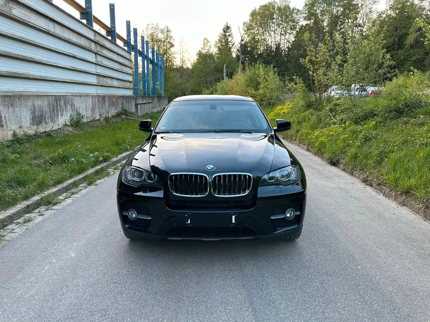 BMW X6 xDrive 35d*Individual*Scheckheft VOLL*SHZ*AHK Noir - 2