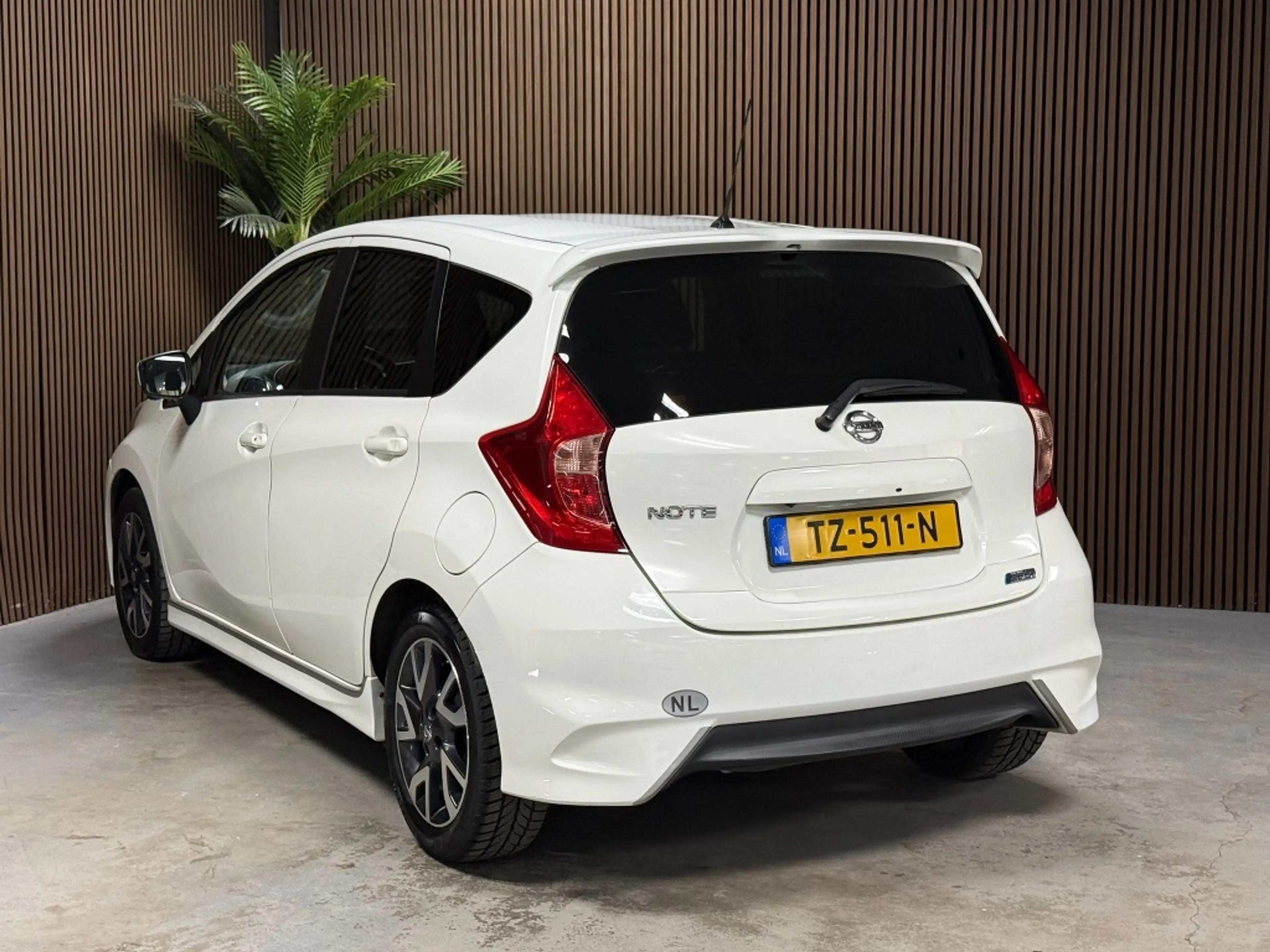 Nissan Note 1.2 DIG-S Tekna, Nieuw D.Ketting — photo 7