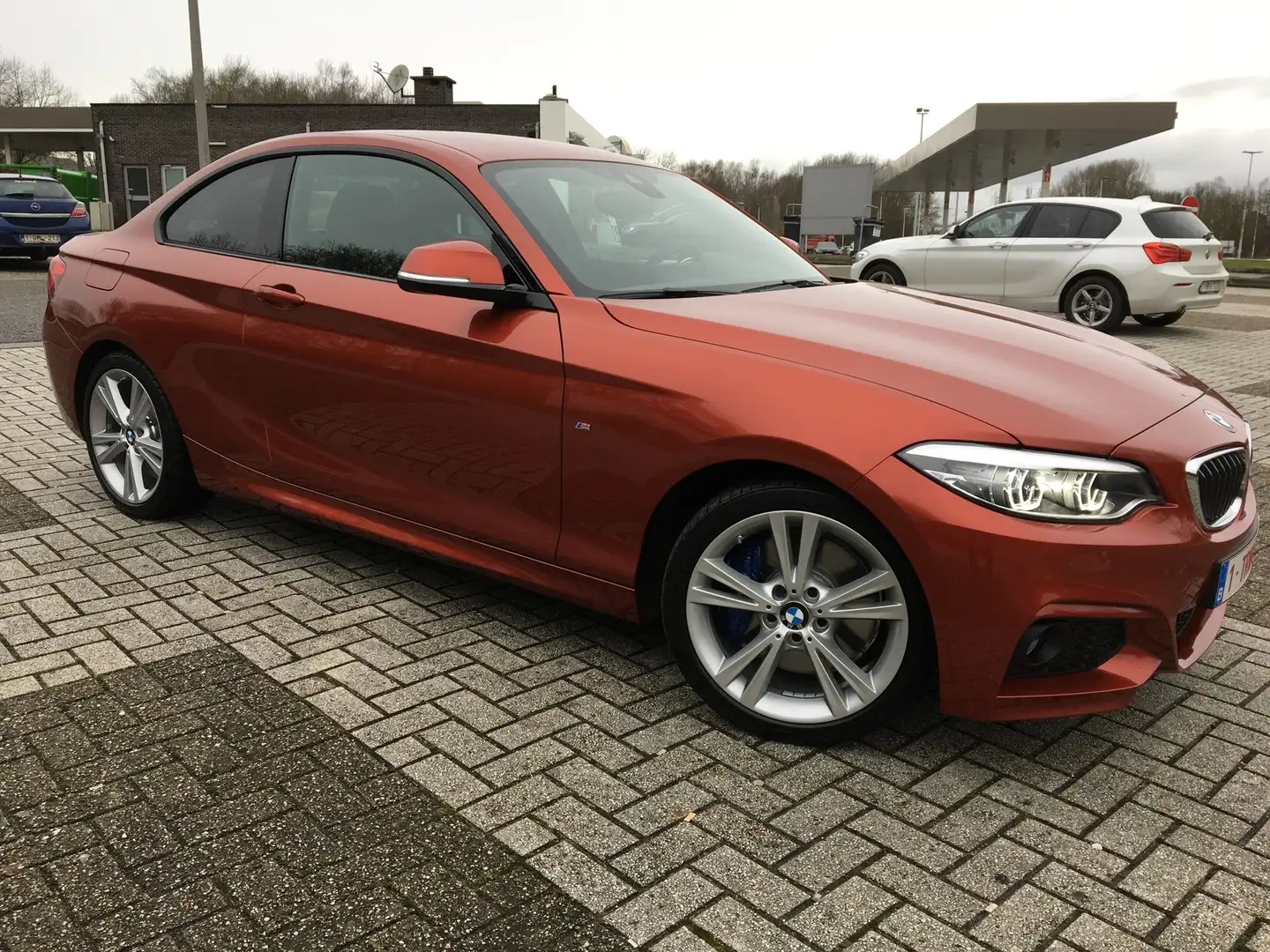 BMW 230 230iA Oranje - 1