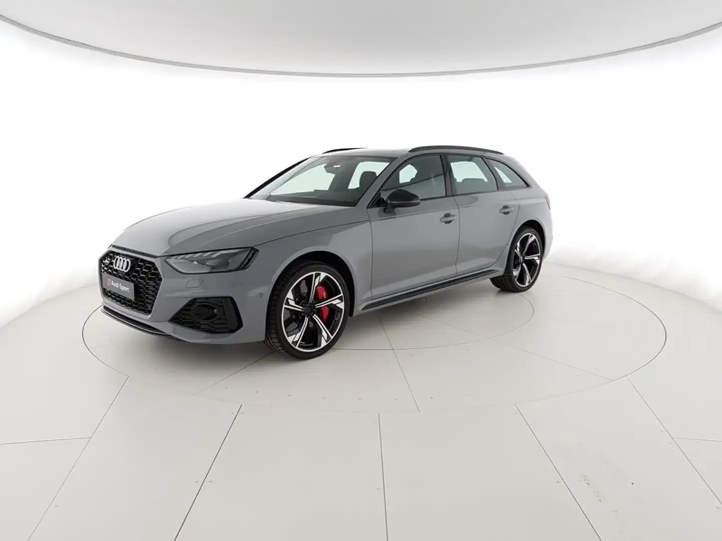 nuovo Audi RS4 Station wagon a Milano per € 73.060,-