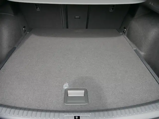 SEAT Leon view 6