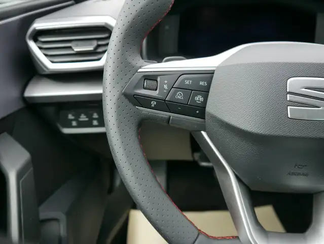SEAT Leon view 13