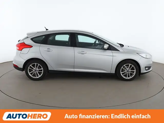 Ford Focus view 7