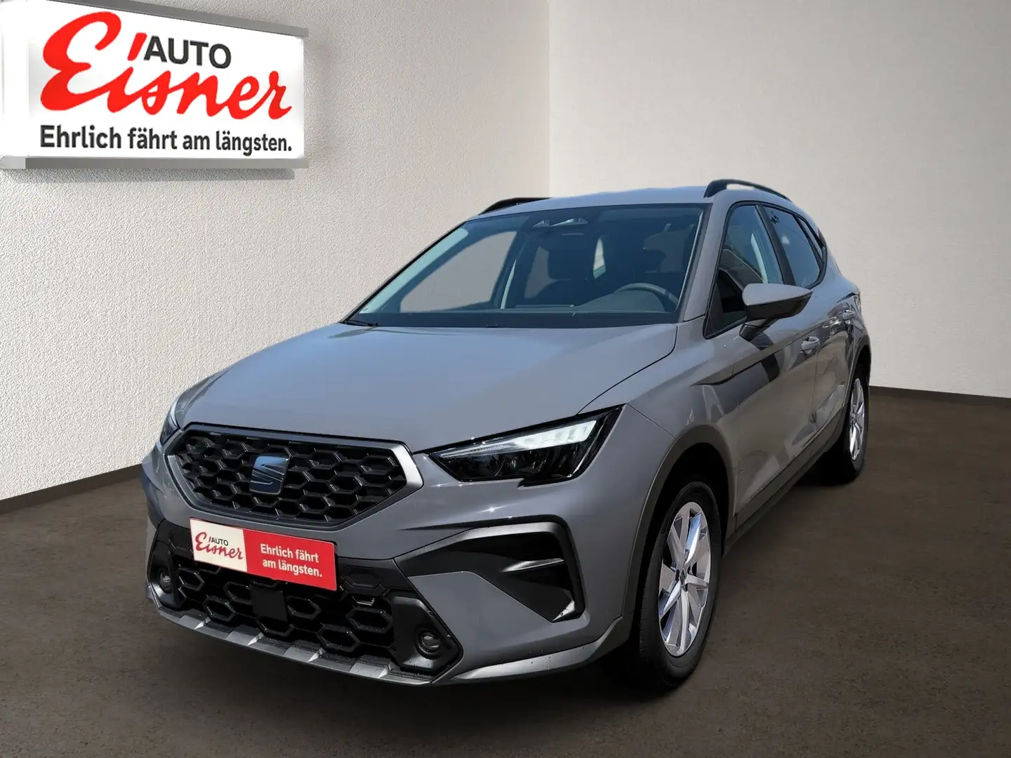 SEAT Arona Reference Edition 1.0 TSI ACC DynLicht LED Grau - 2
