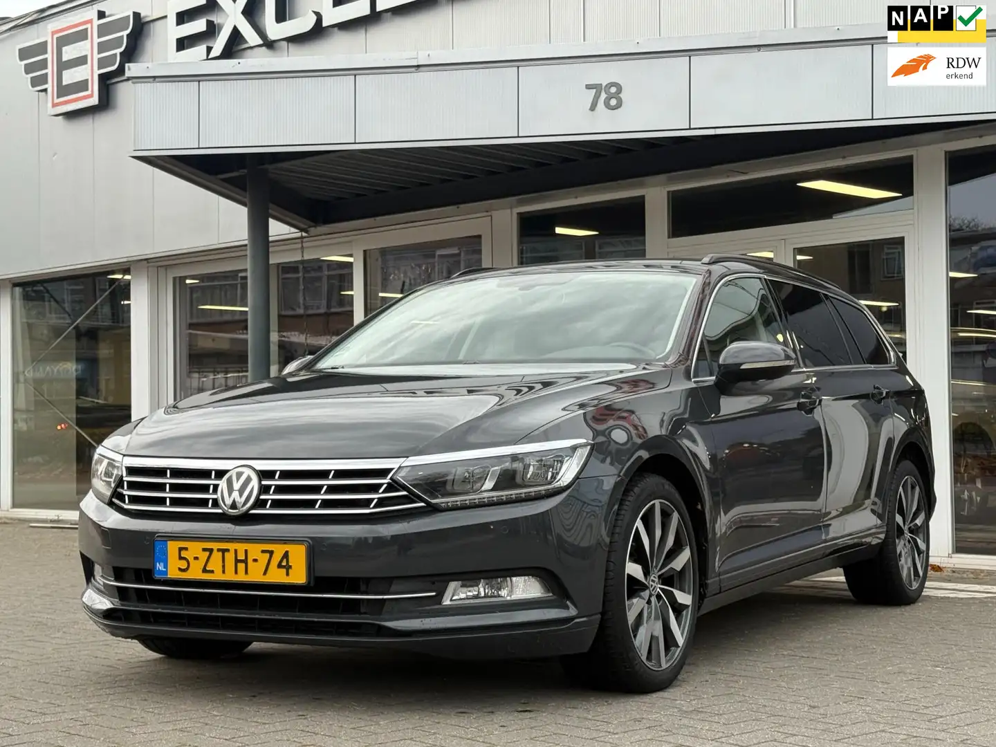 Volkswagen Passat Variant 2.0 TDI Comfortline | Navigatie Grijs - 1