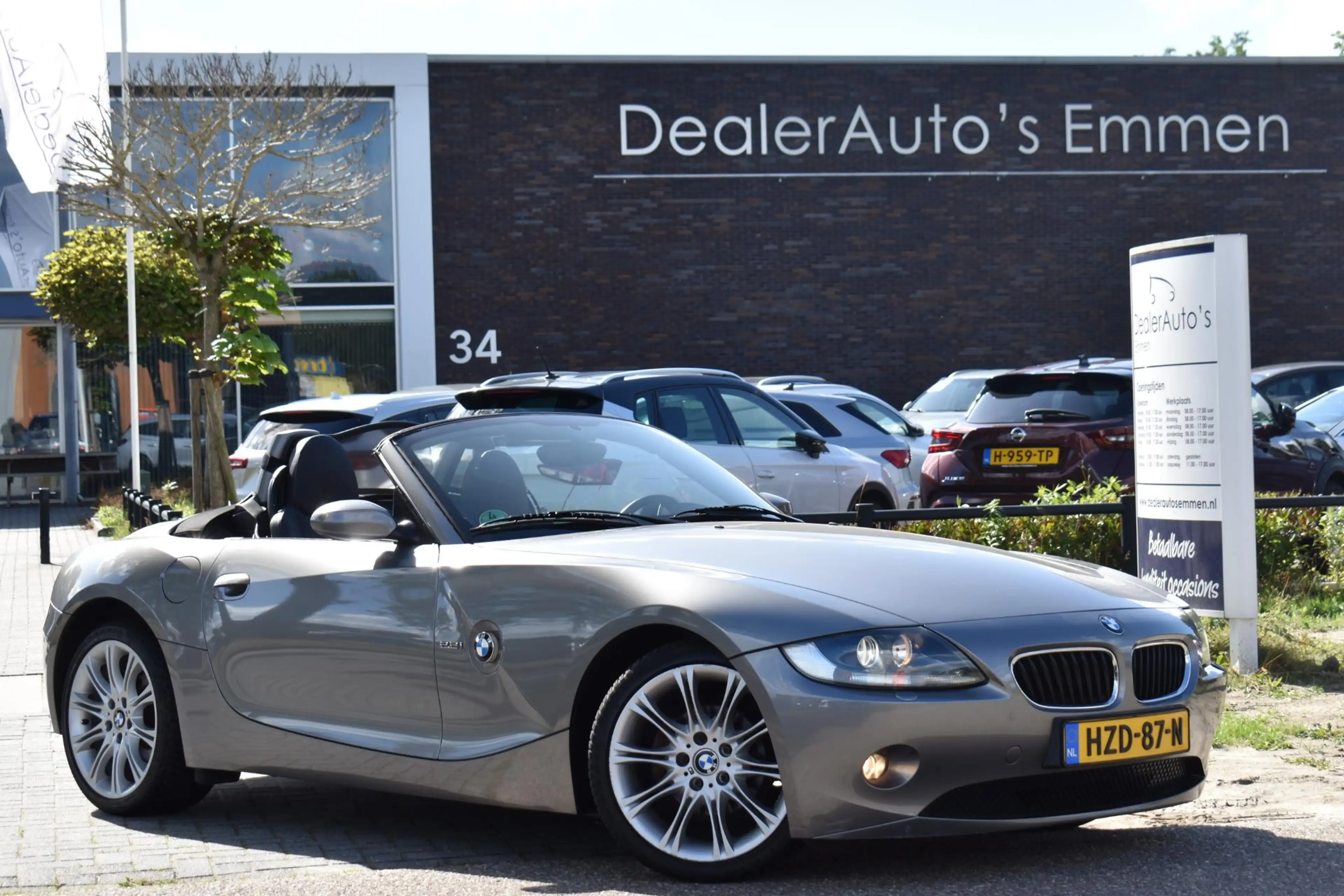 BMW Z4 Roadster 2.2i 6 cilinder LEDER SPORSTOELEN