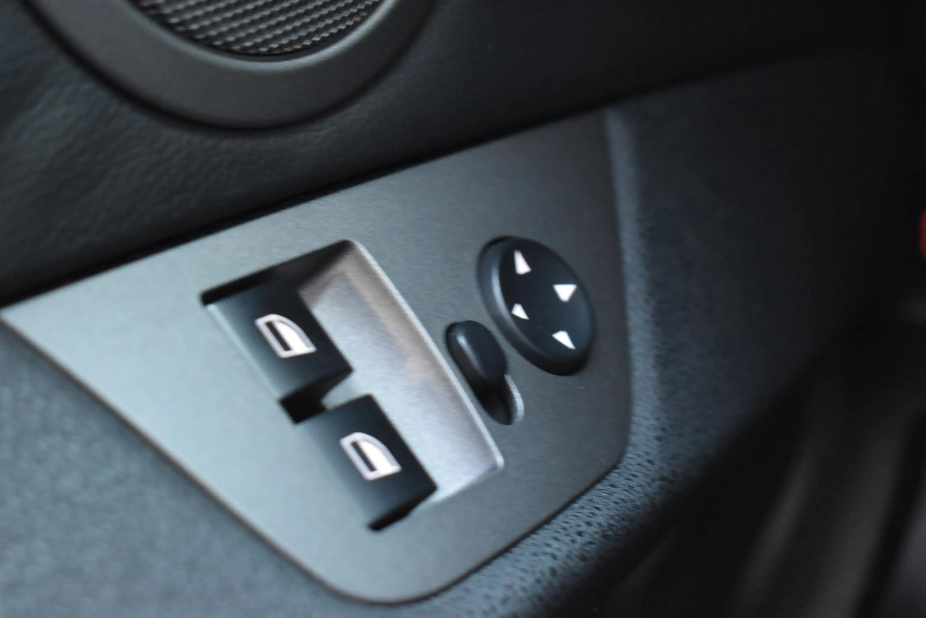 BMW Z4 Roadster 2.2i 6 cilinder LEDER SPORSTOELEN — photo 20
