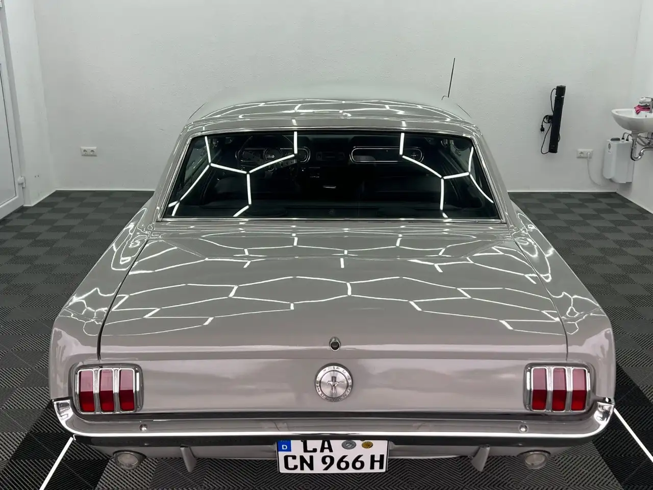 Ford Mustang V6/RESTAURIERT/H-ZULASSUNG/ORIGINAL, foto 9
