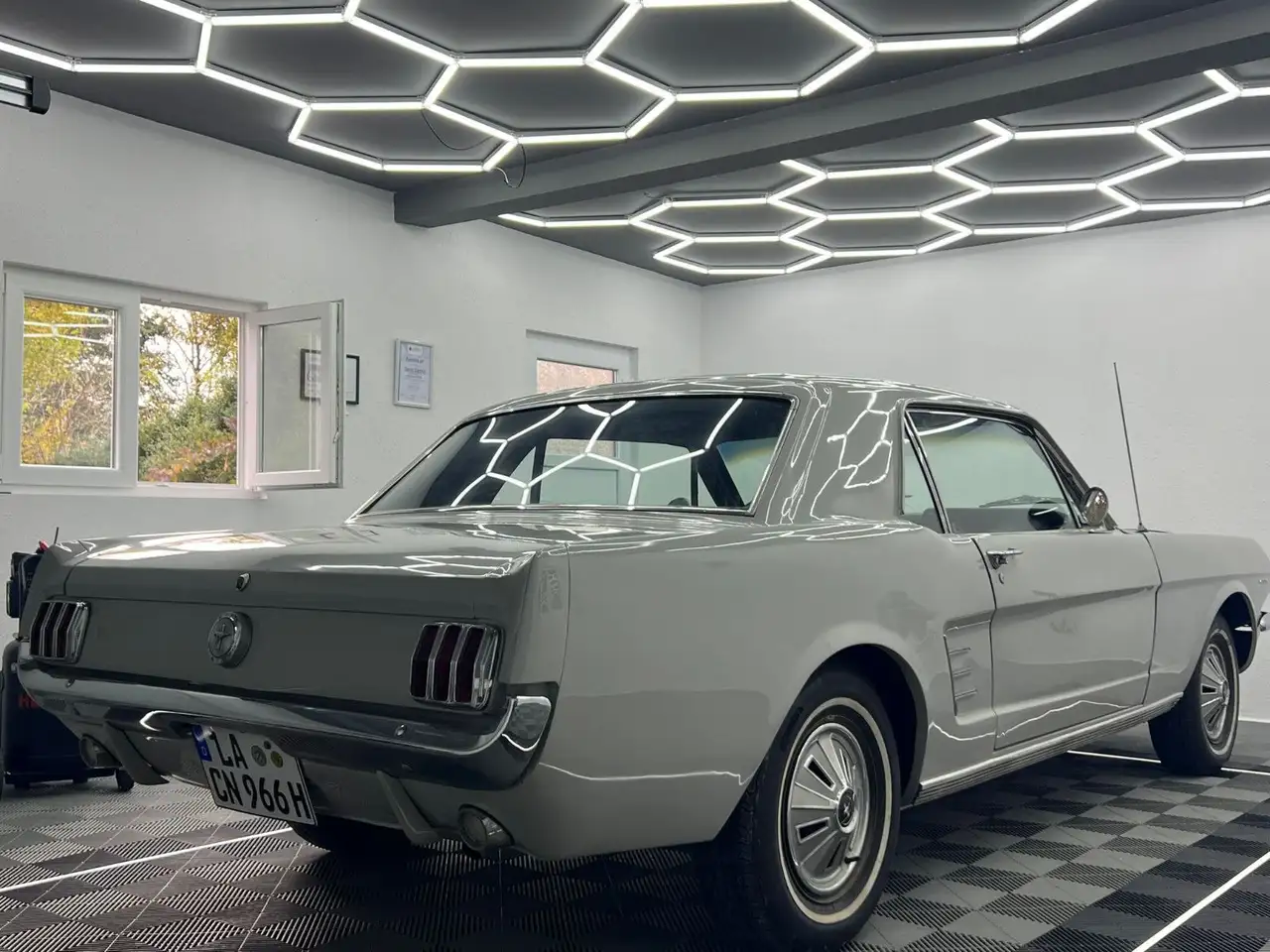 Ford Mustang V6/RESTAURIERT/H-ZULASSUNG/ORIGINAL, foto 10