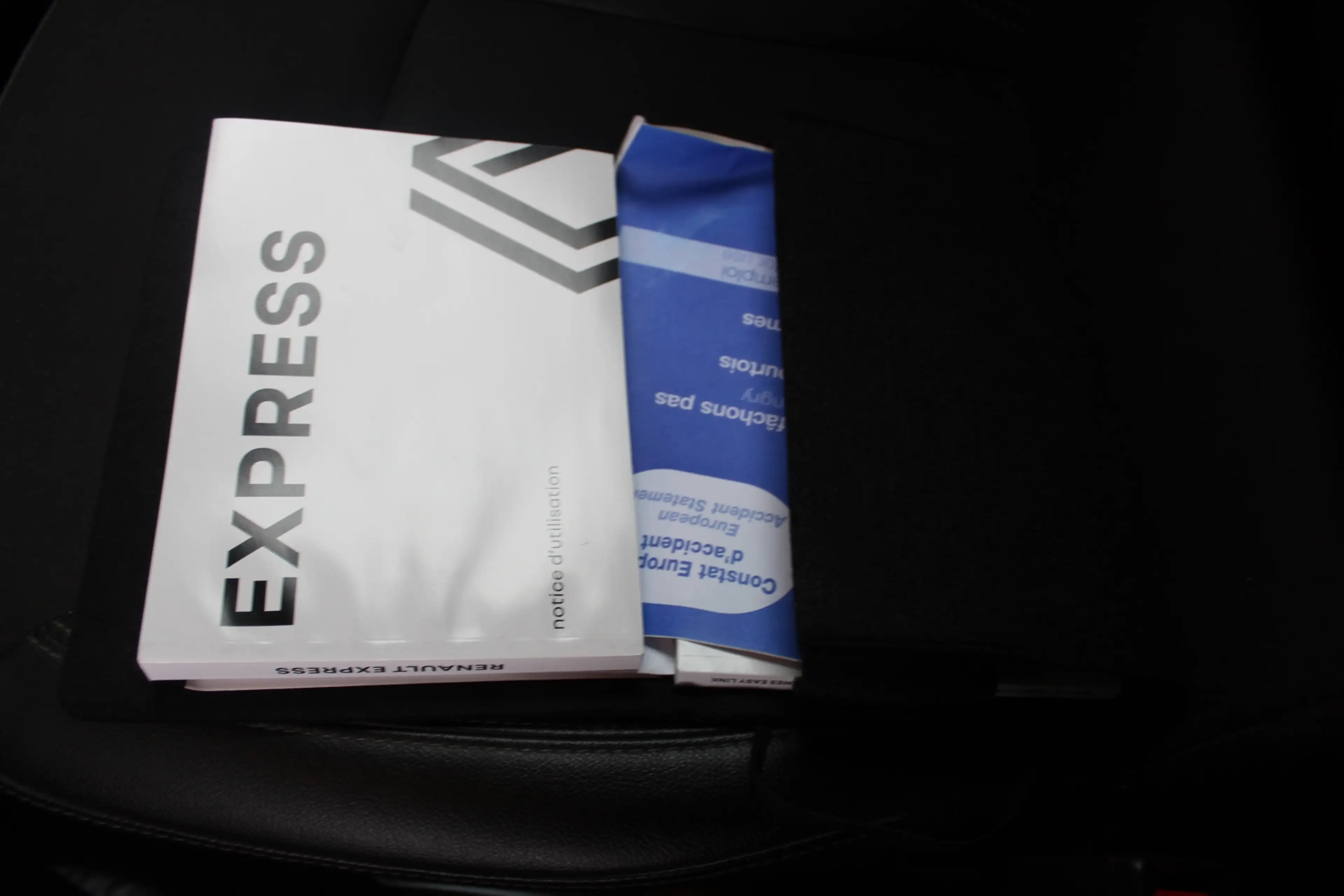 Renault Express 1.3 TCe 100 Comfort 100PK | Parkeercamera | Cruise — photo 5