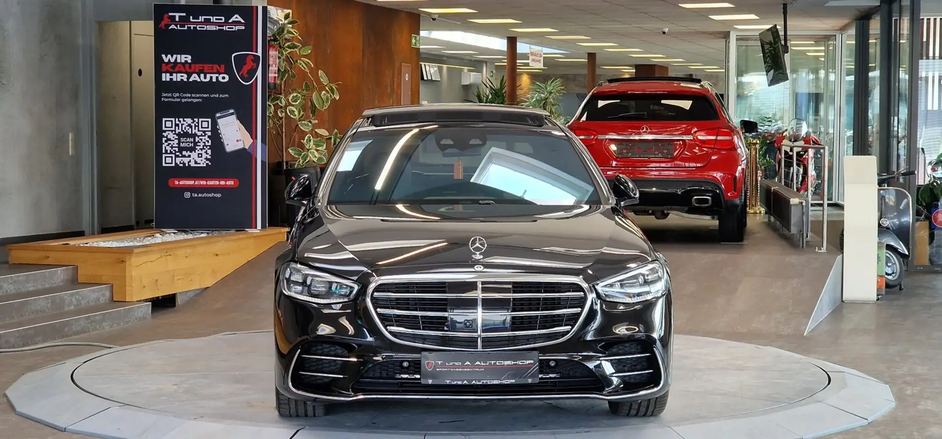 Mercedes-Benz S 580 e Lang AMG-Line 1-Hand Aut. *Head-up*Pano*360°*Luf Schwarz - 2
