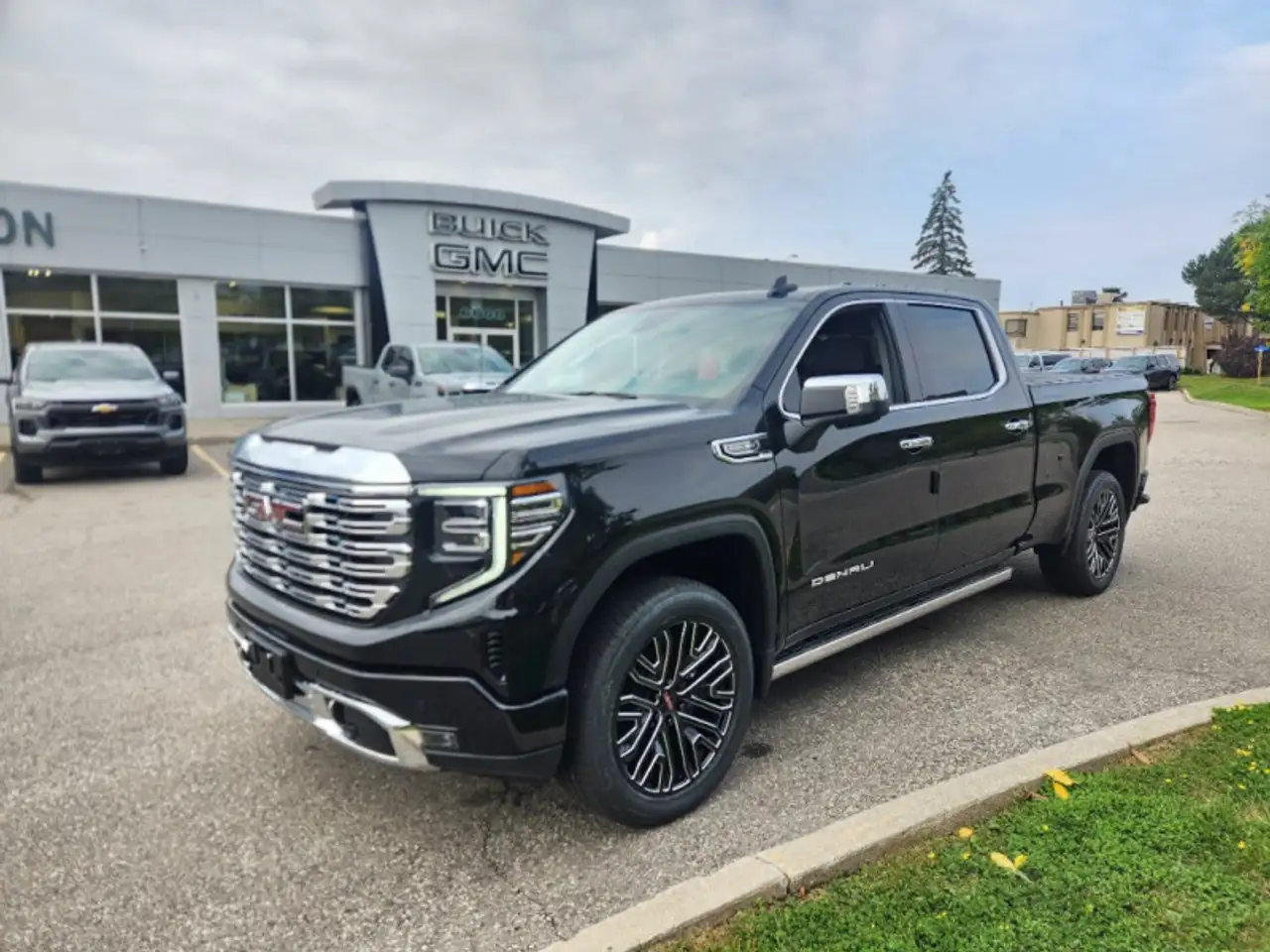 GMC Sierra 1500 fotografie GMC Sierra 1500
