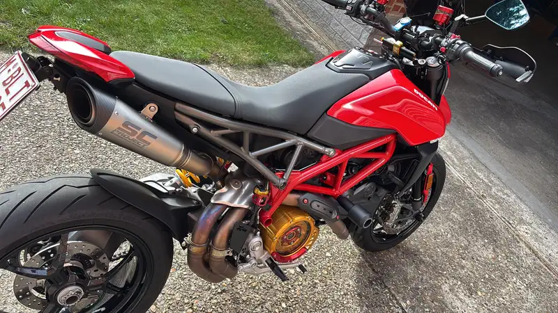 Ducati Hypermotard 950 - foto 5