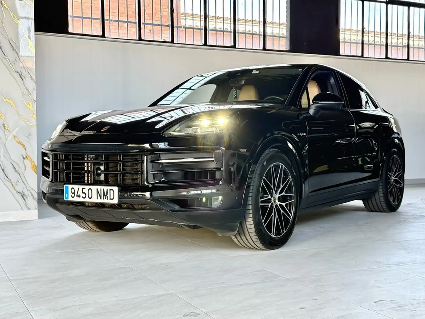 Porsche Cayenne E-Hybrid Platinum Edition Negro - 2