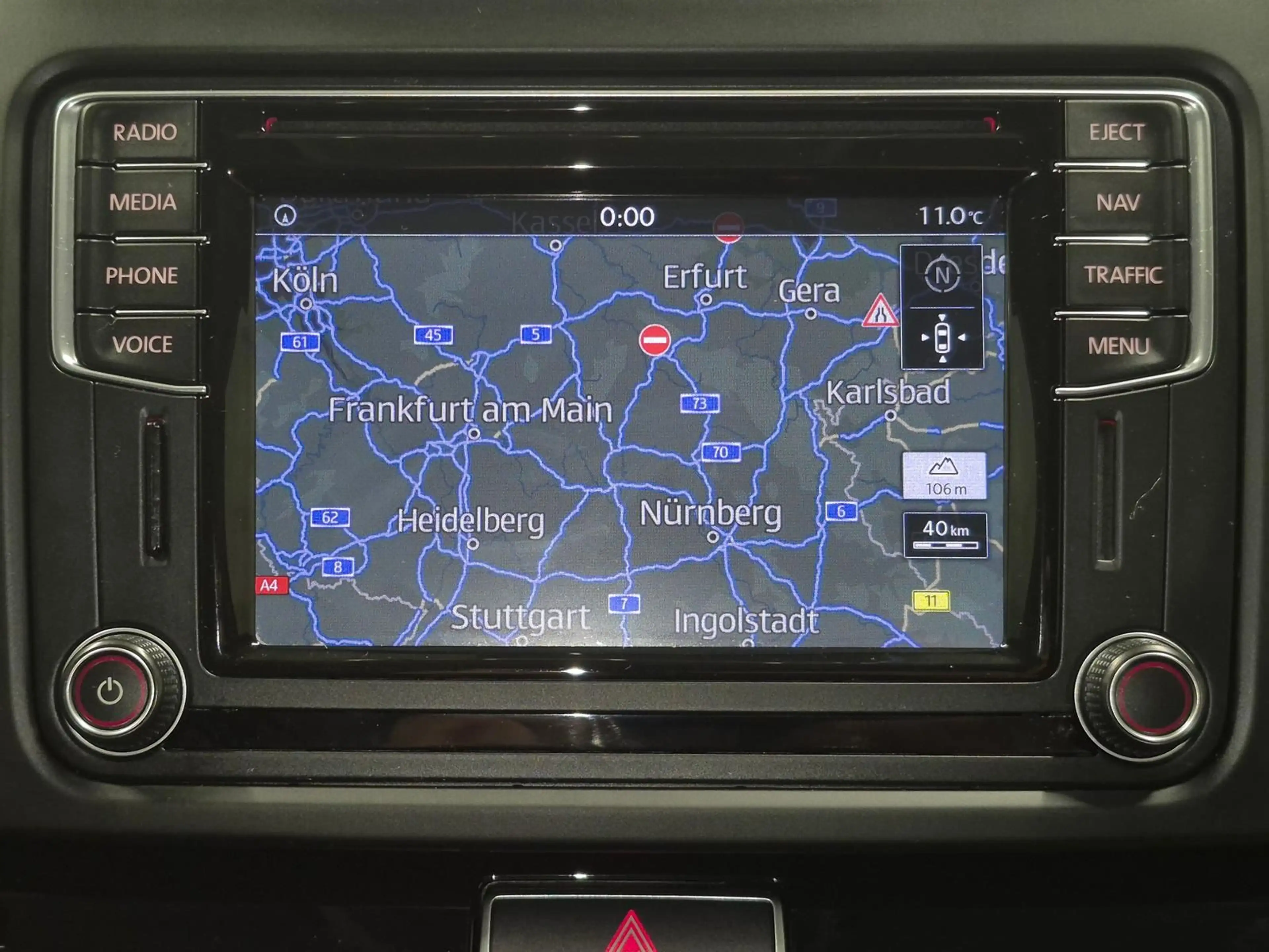 SEAT Alhambra 7-Sitzer/Bi-Xenon/Navi/SHZ/Kam/AHK/17LM — photo 13