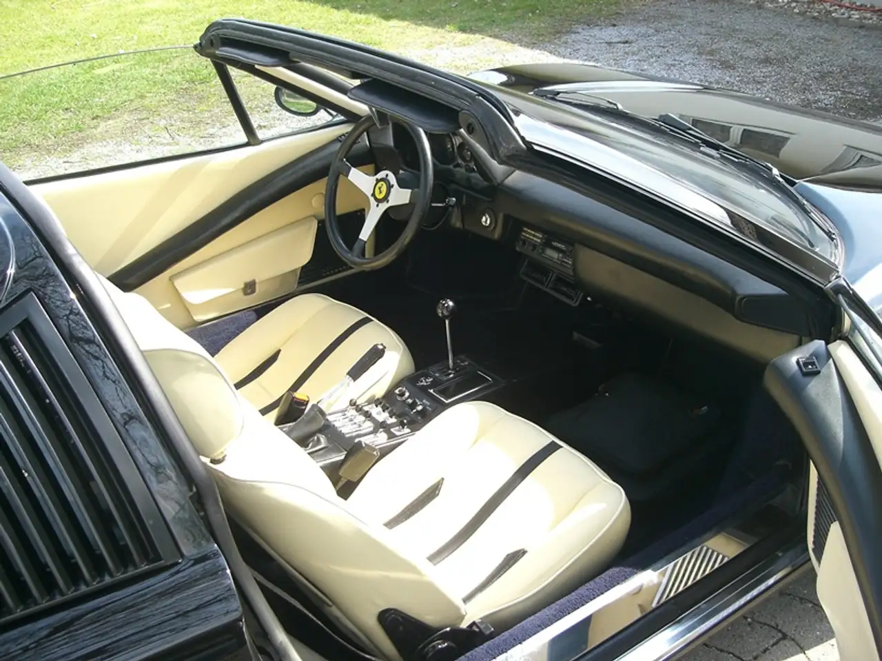 Ferrari 308 GTS, foto 8