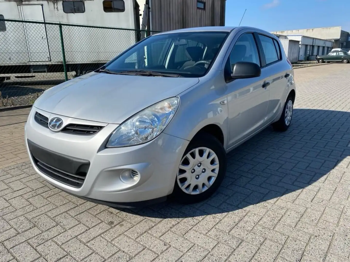 Hyundai i20 1.4 CRDi Comfort Blue FAP - 2