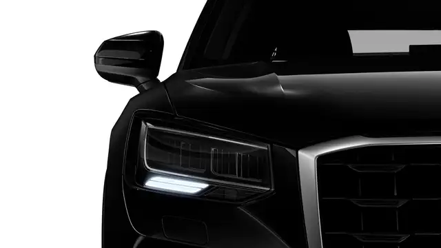 Audi Q2 view 6