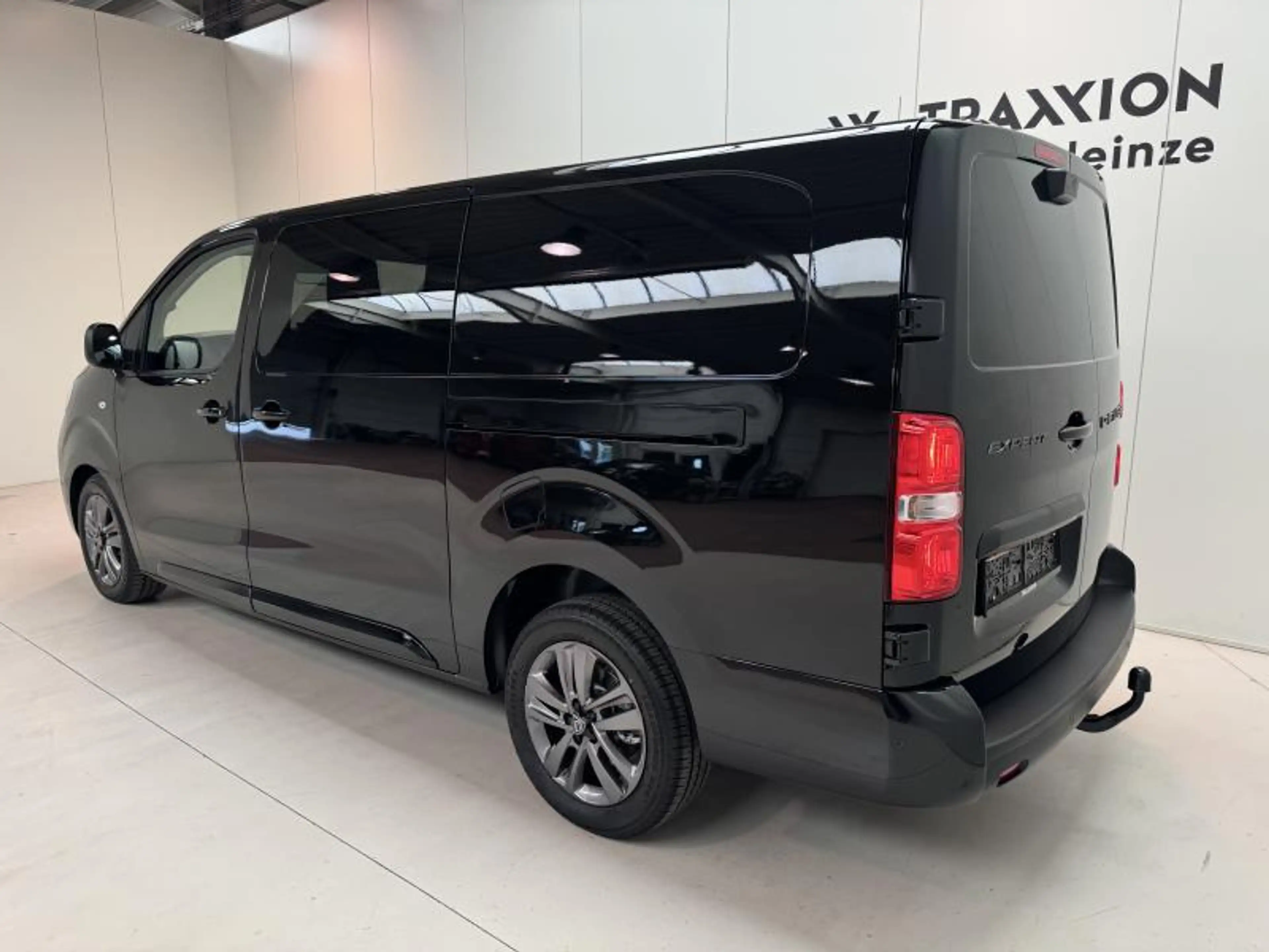 Peugeot Expert 2.2B-HDi EAT8 180 DC **8 JAAR GARANTIE!!!** — photo 3