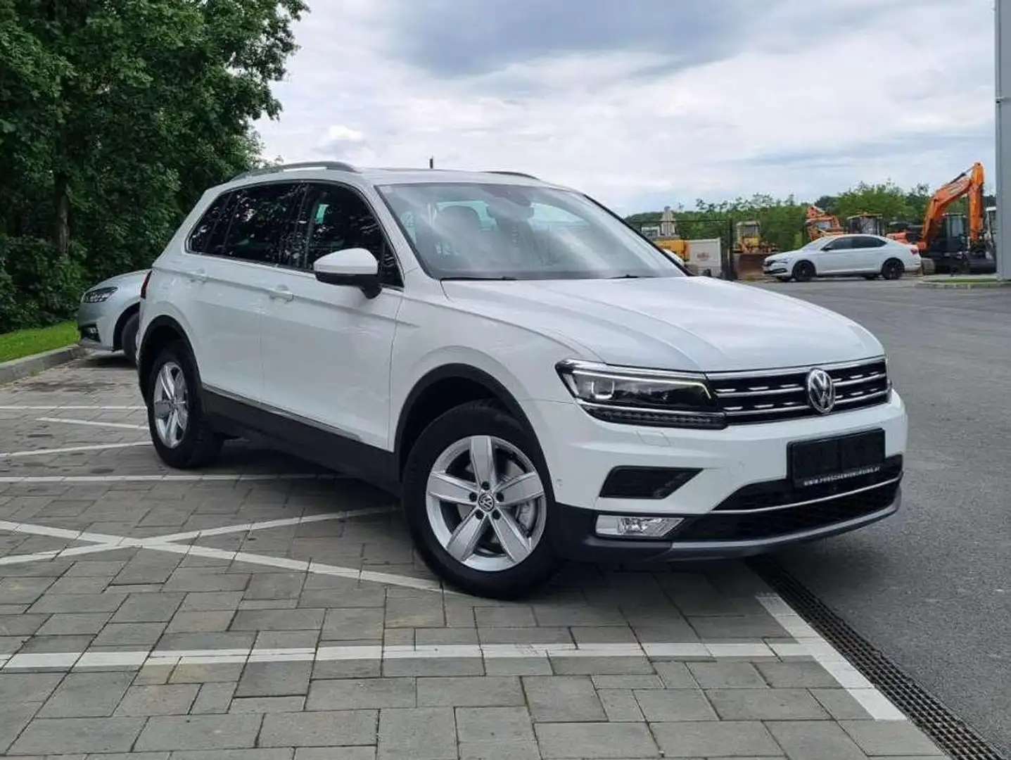 Volkswagen Tiguan Tiguan 2,0 TDI SCR 4Motion Comfortline Weiß - 1