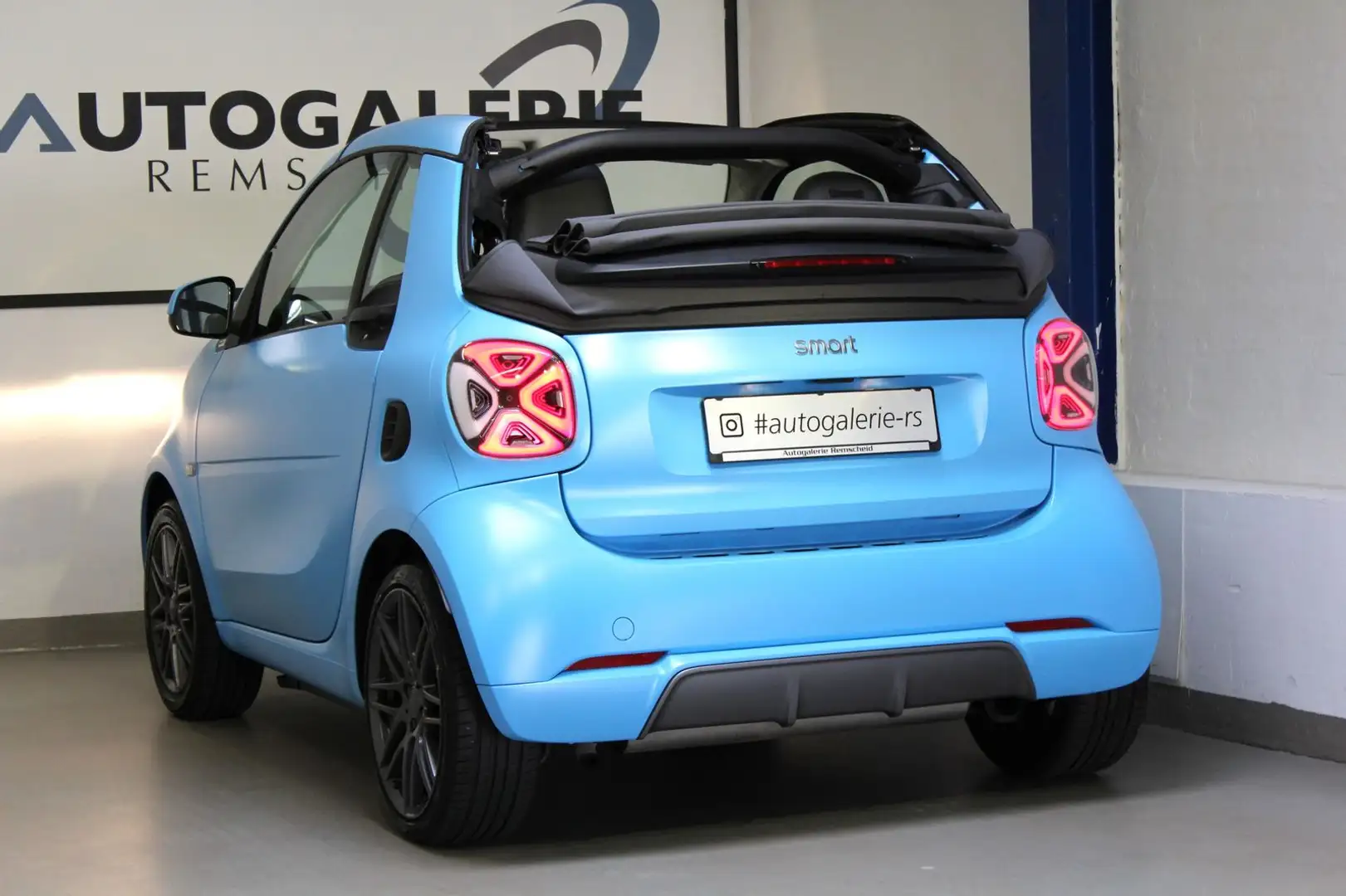 smart forTwo fortwo Cabrio *BRABUS*TAILOR MADE*MATT*SELTEN !* Blau - 1