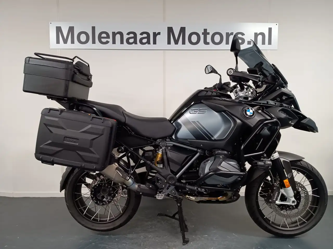 BMW