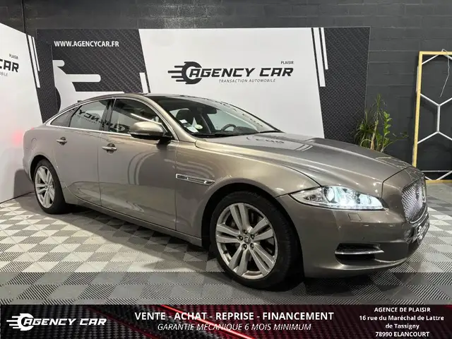 Jaguar XJ 3.0 D V6 - BVA BERLINE Luxe Premium Longue PHASE 1