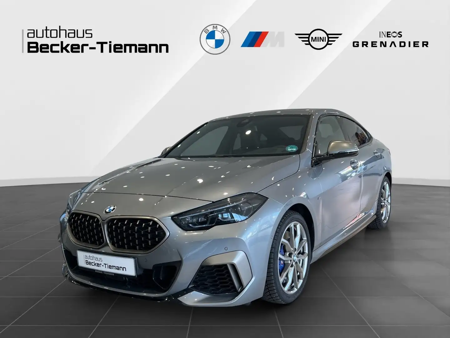 BMW M2 35i xDrive Gran Coupé |Head Up |M Sportpaket |Pano Grijs - 1