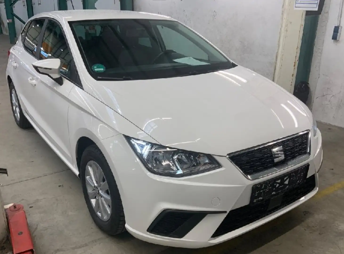 SEAT Ibiza Style*PDC*SZH*CARPLAY*INDUKTIONS Weiß - 1
